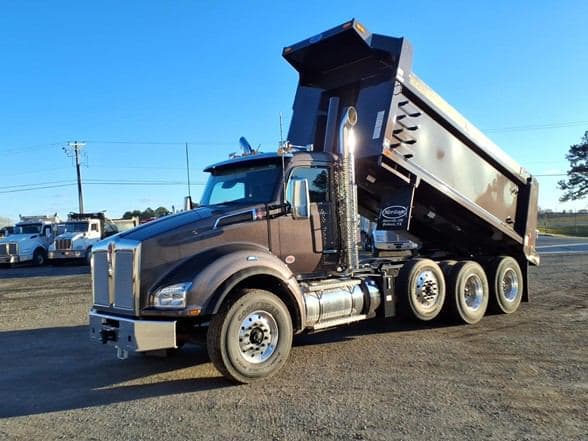 2026 Kenworth T880 image 10