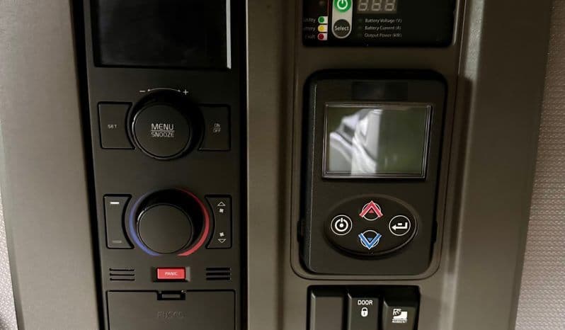 2023 Volvo VNL image 14