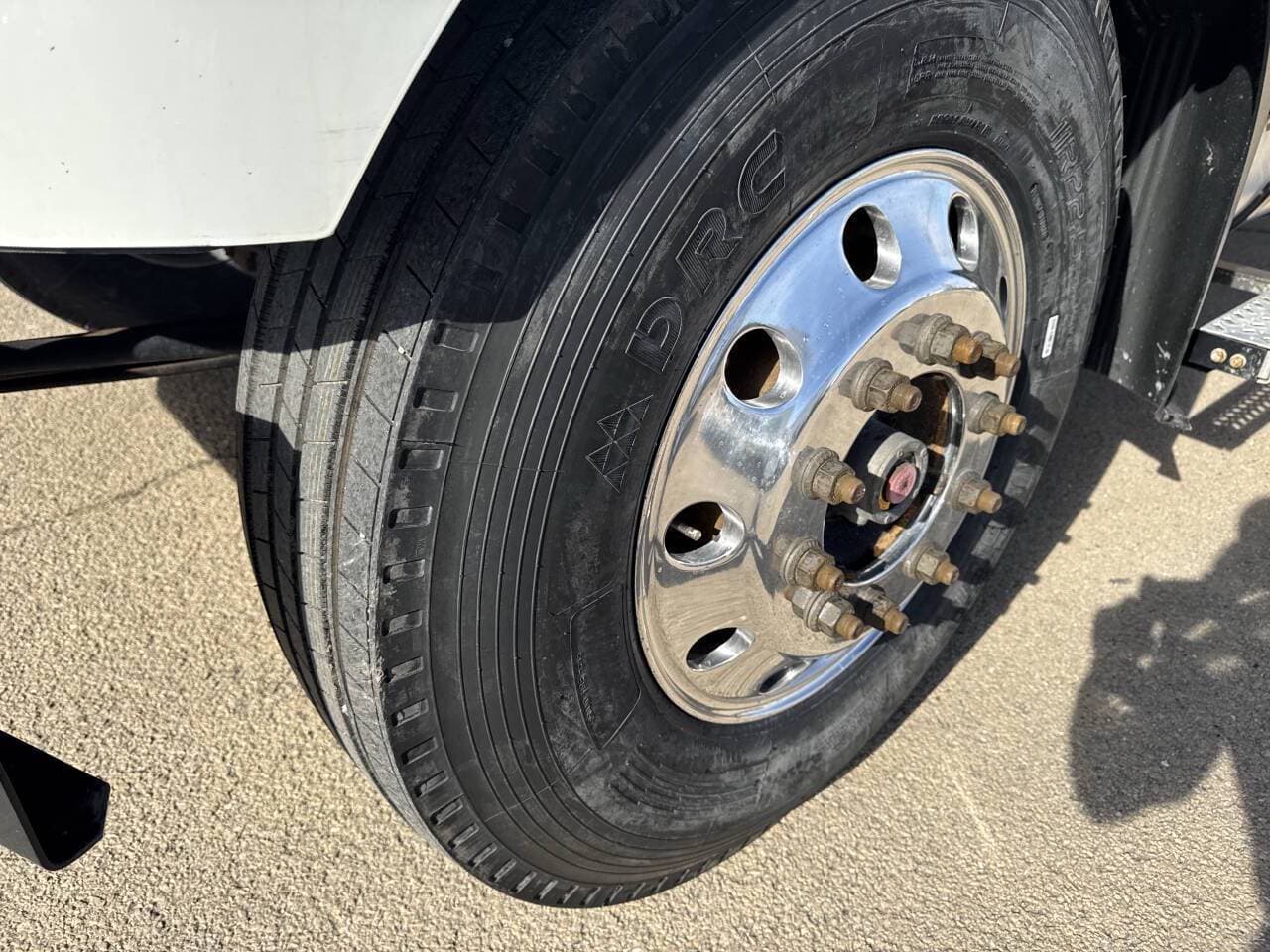 2024 Mack MD6 image 23