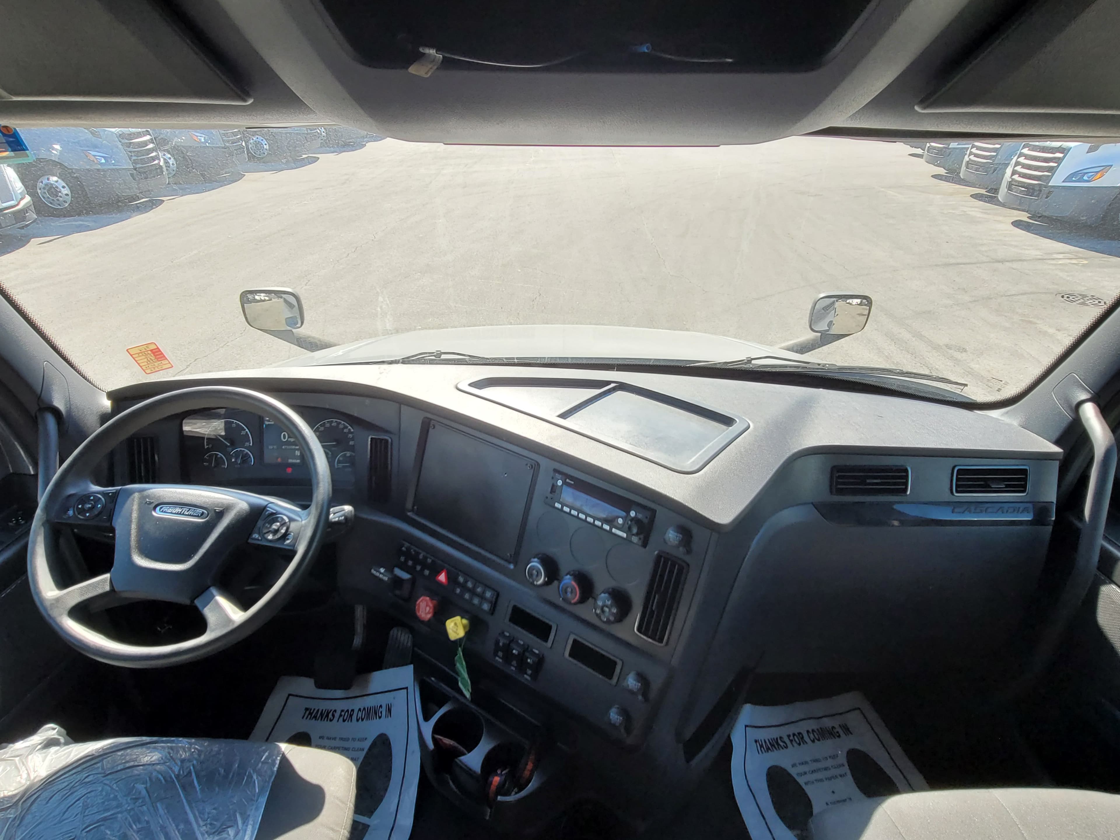 2023 Freightliner Cascadia 125 image 10