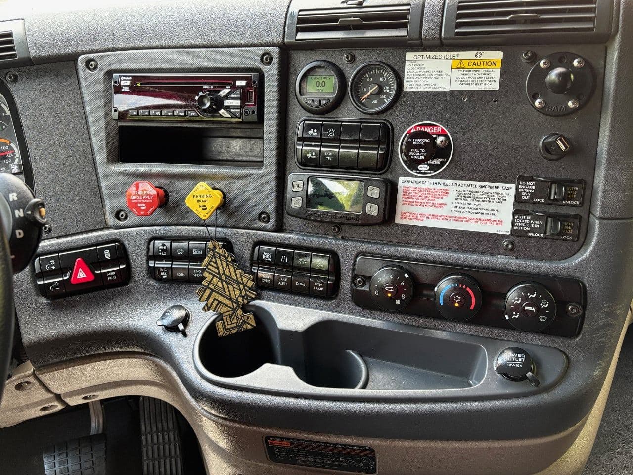 2020 Freightliner Cascadia 125 image 20