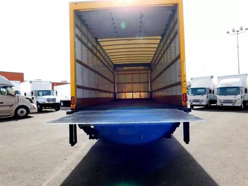 2019 International 4300 image 15