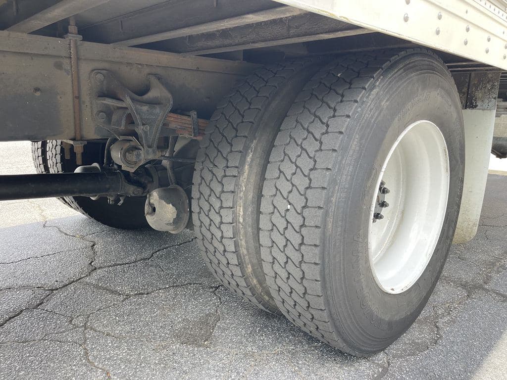 Used 2019 INTERNATIONAL 4300 image 11