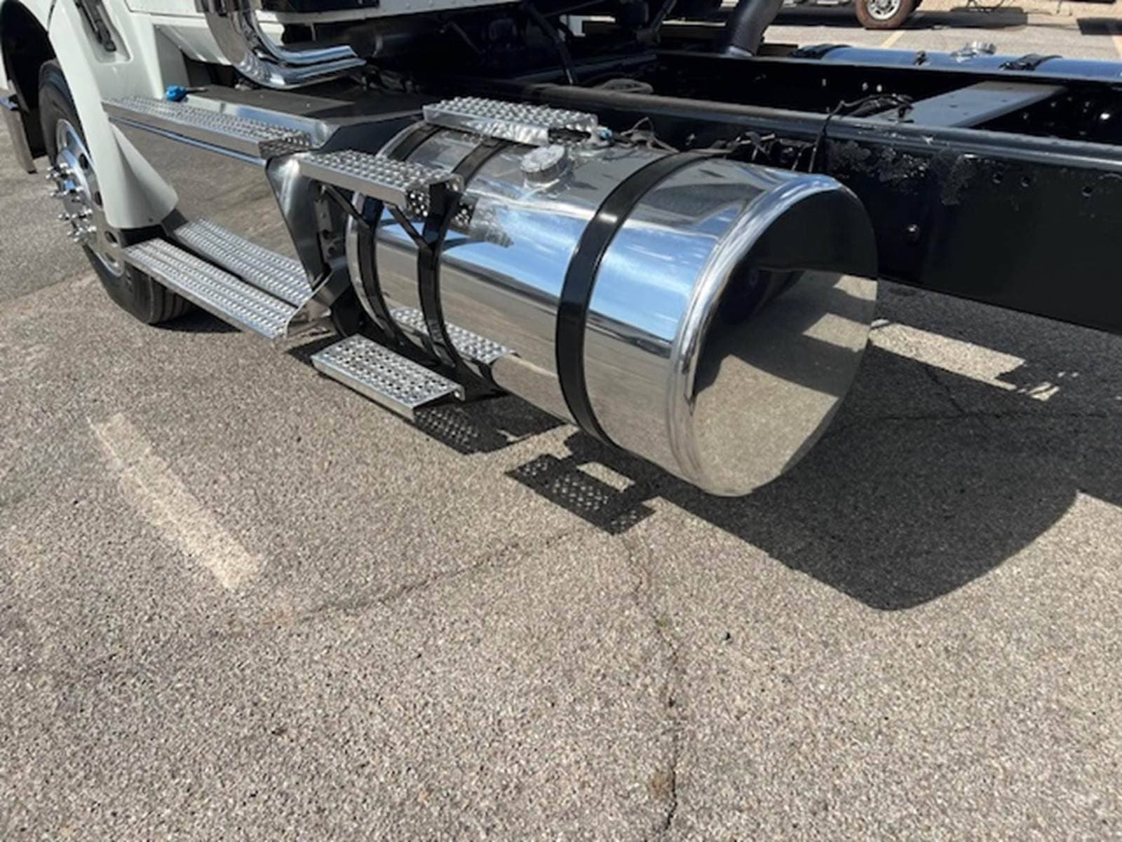2020 International HX620 image 6