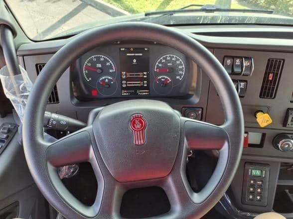 2025 Kenworth D5 image 12