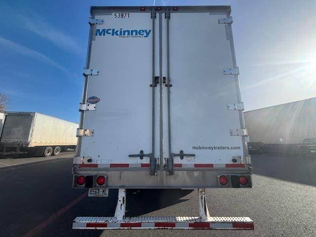 2000 Utility 53` Dry Van Trailer image 3
