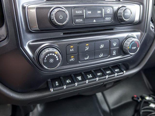 2024 Chevrolet Silverado 6500HD image 15