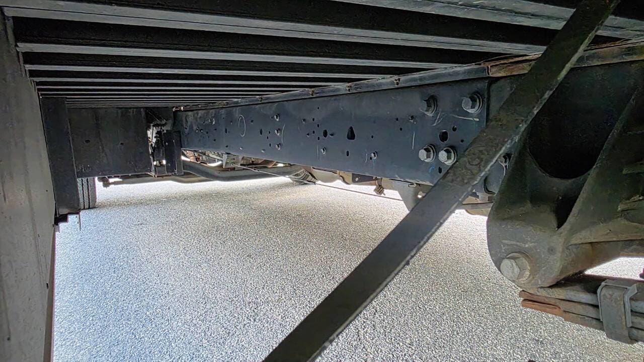 2021 Ford Stripped Chassis image 10