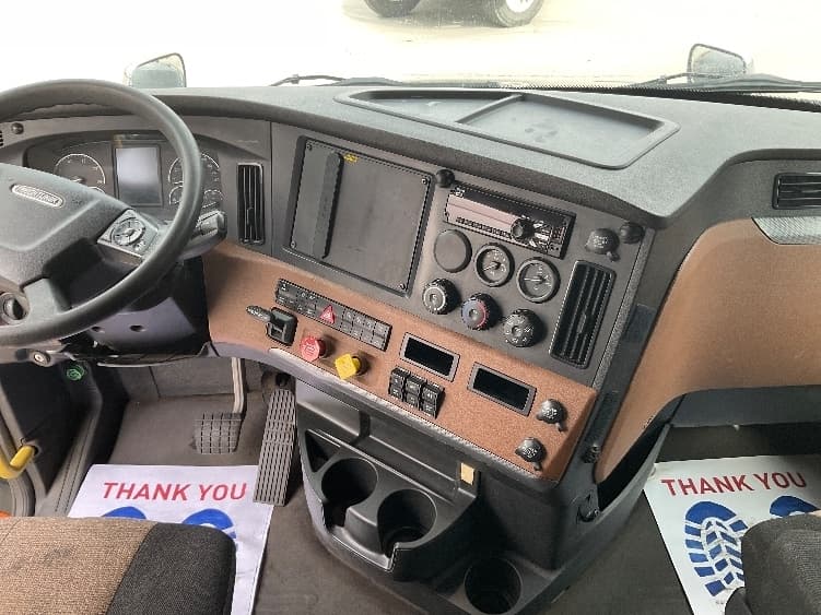 Used 2019 Freightliner Conventional - Sleeper Truck - T12664ST For Sale image 13