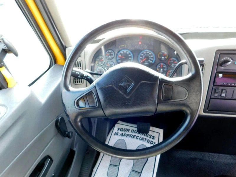 2019 International 4300 image 27