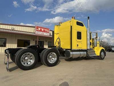 2021 Kenworth W9 Series image 6
