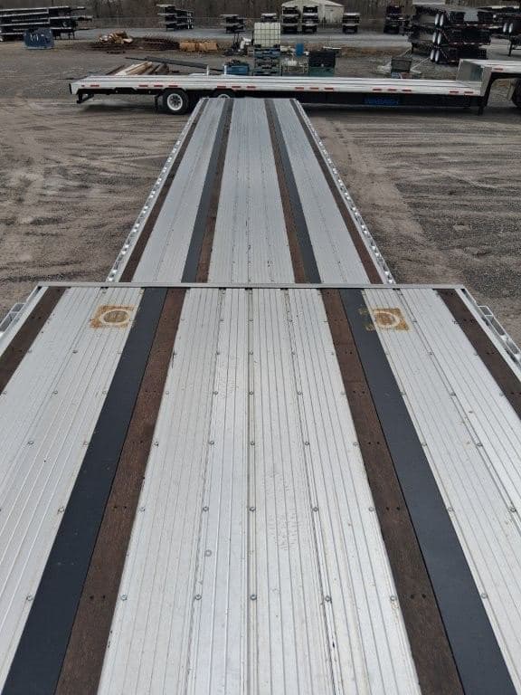 2027 Wabash 53' Combo Drop Deck on 17.5's with RAS image 17