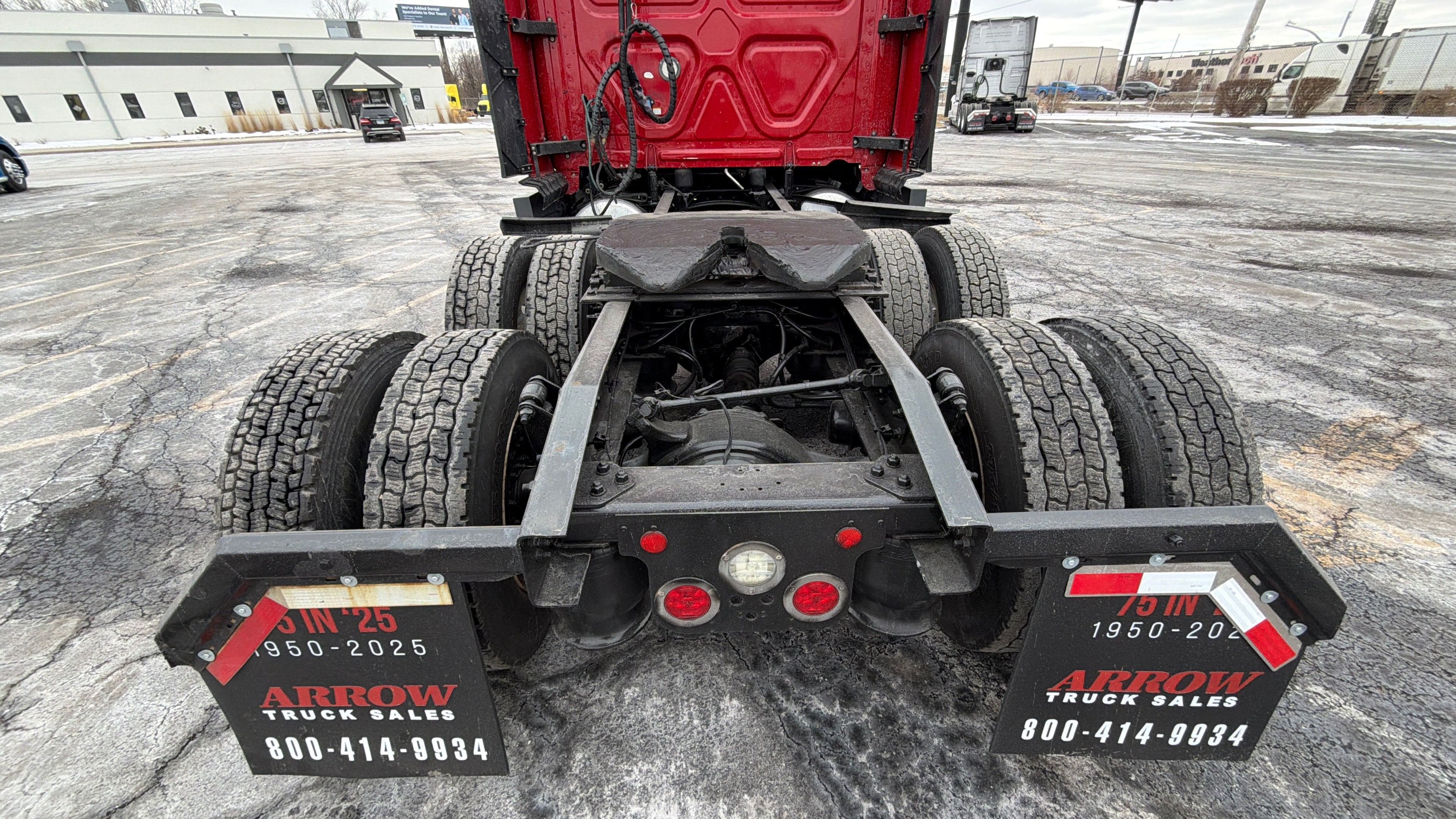 2021 Freightliner Cascadia image 7