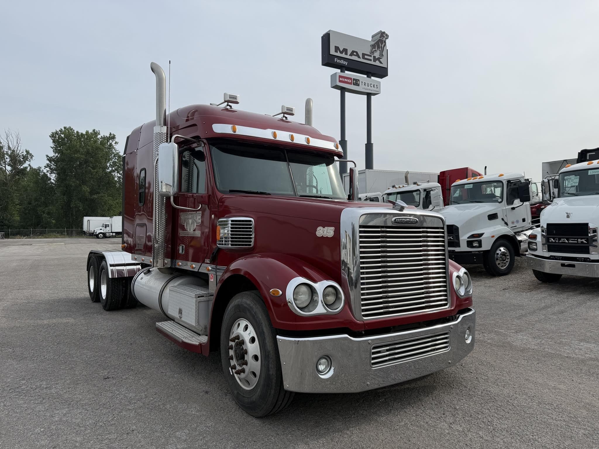 2015 FREIGHTLINER CORONADO 114 MMMCons image 1