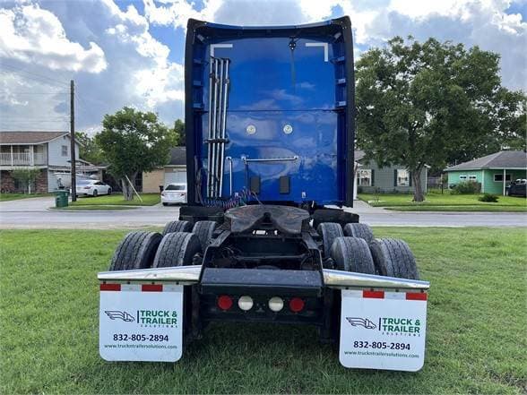 2018 Kenworth T680 image 5