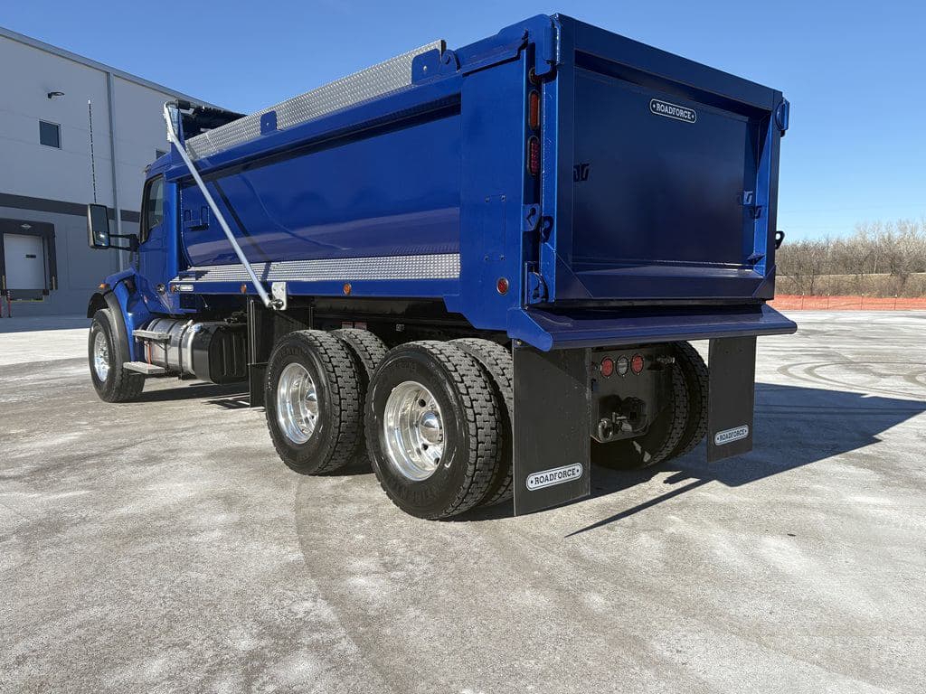 New 2026 KENWORTH T480 image 14