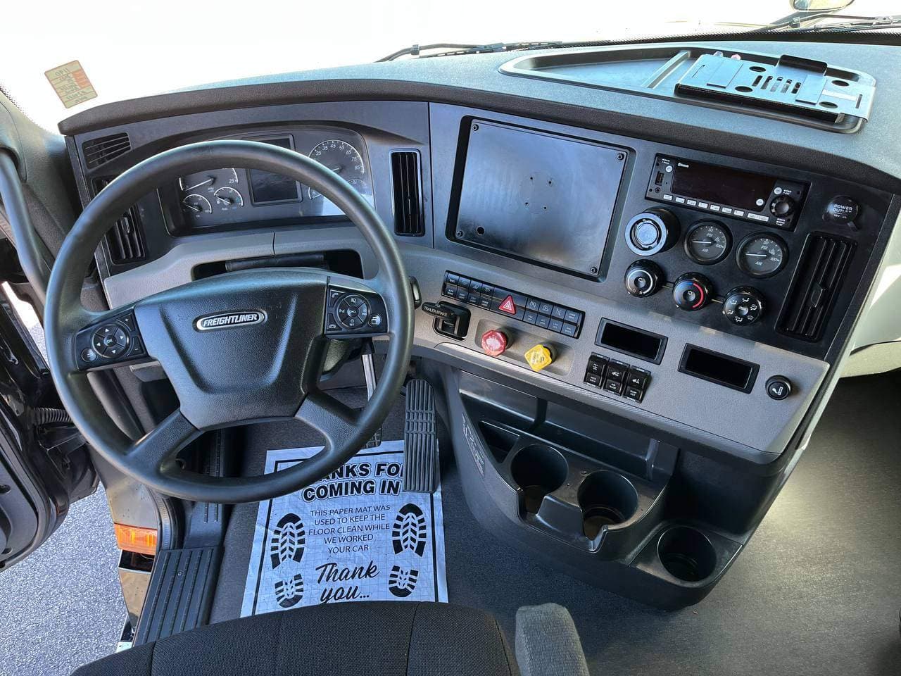 2022 Freightliner Cascadia 126 #1190 image 12