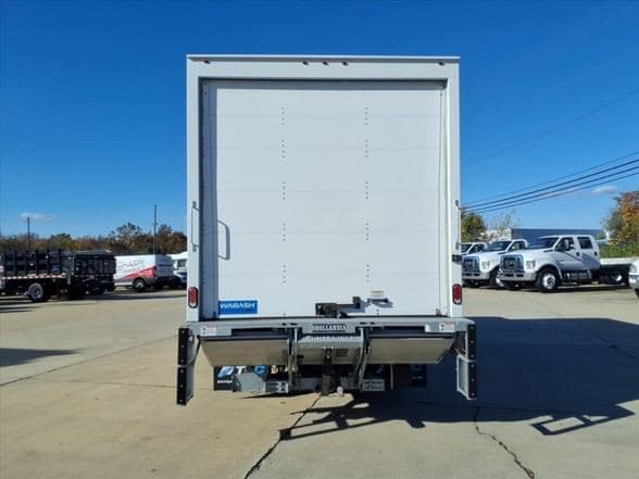 2024 Isuzu NPR HD image 7