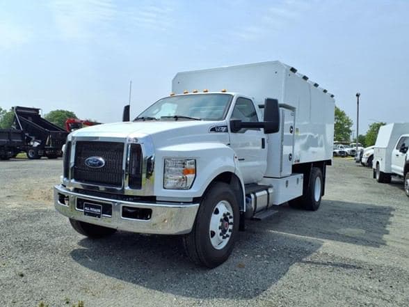 2026 Ford F750 SD image 1