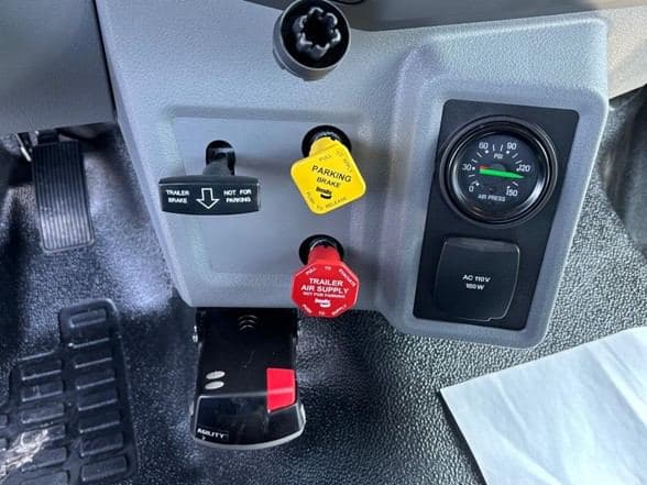 2025 Ford 4143D image 10