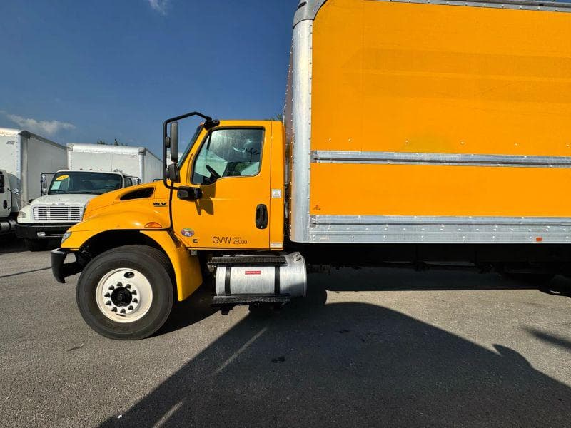 2020 International MV607 image 13