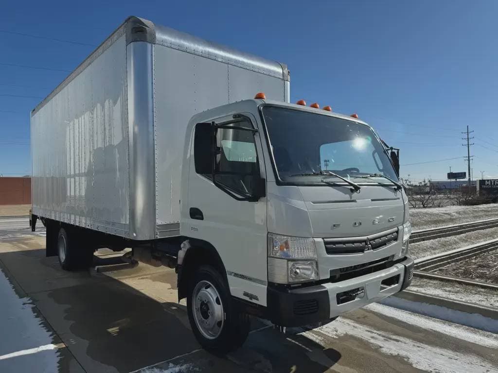 Used 2021 MITSUBISHI FUSO Box Truck - Straight Truck, Moving Van, Cabover Truck - COE - FE180G For Sale image 2