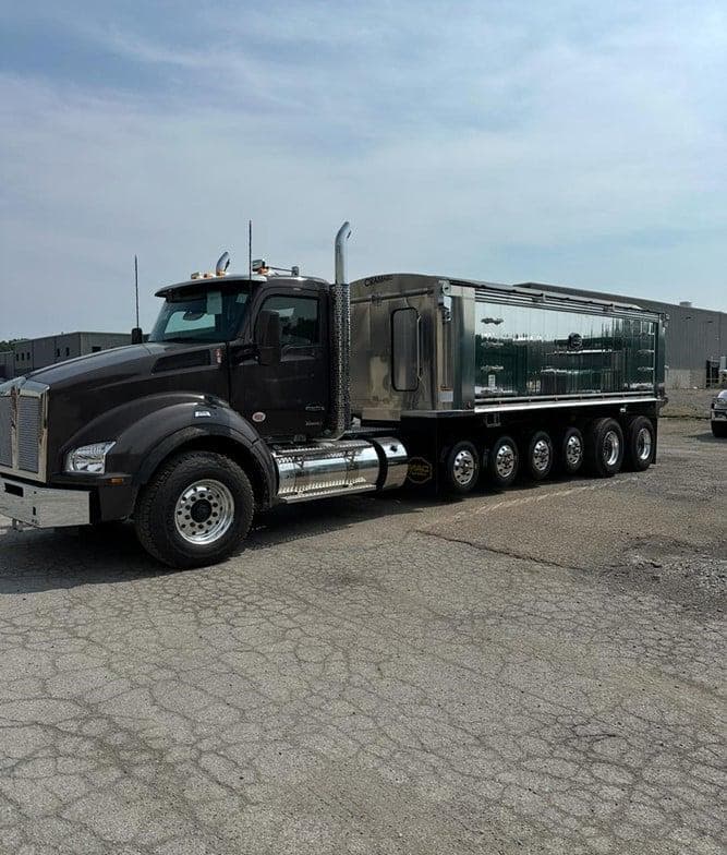 2026 Mac Trailer Mfg 1650 Cft image 3