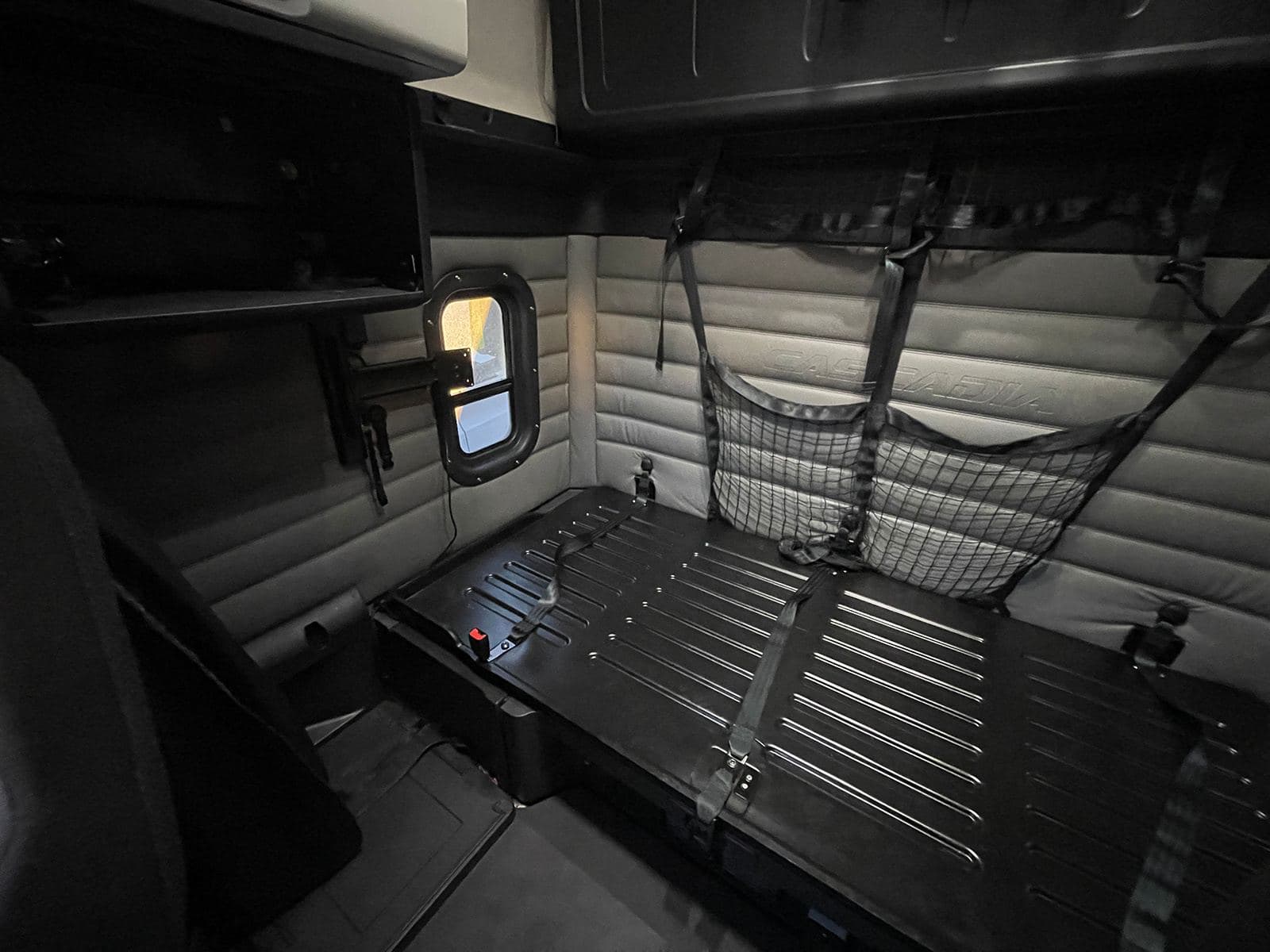 2022 Freightliner Cascadia image 20