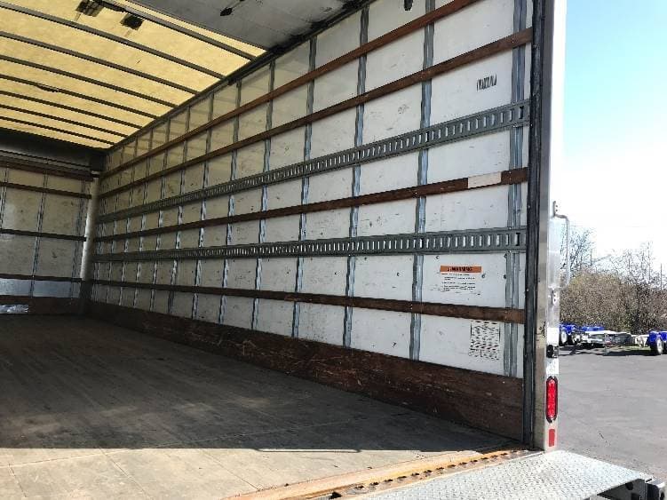 2022 International MV607 Box Truck - 220HP, 6 Speed Automatic, Roll up Door image 11