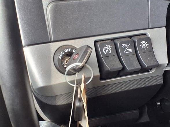 2026 Kenworth T880 image 14