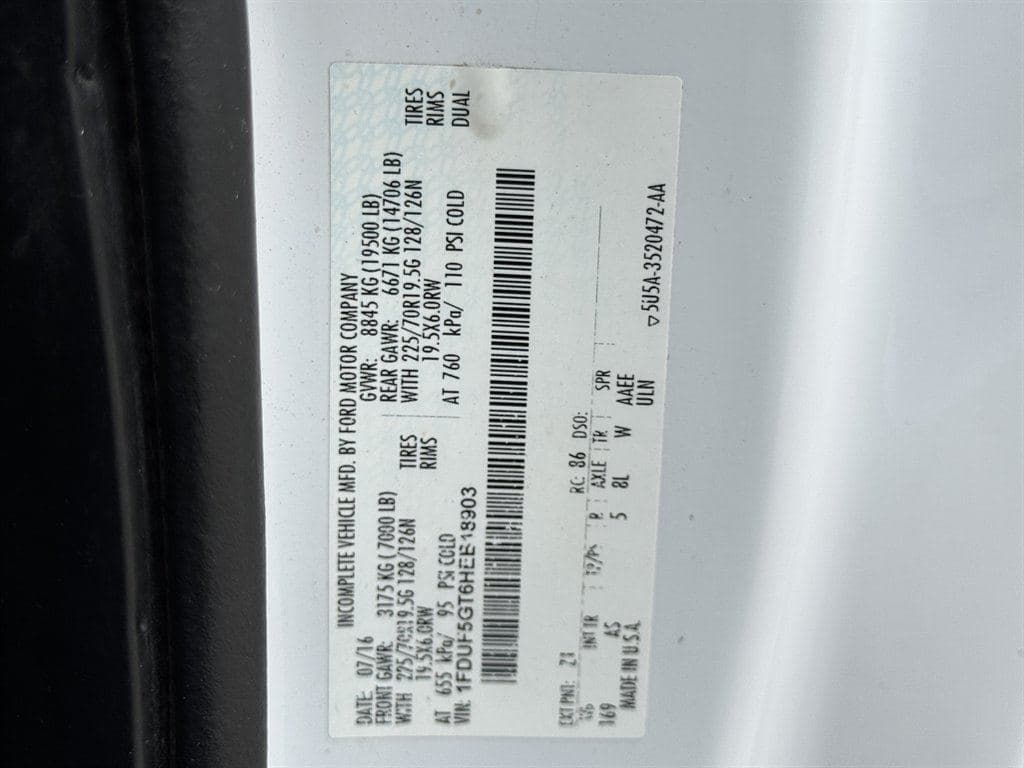 2017 Ford F550 image 68