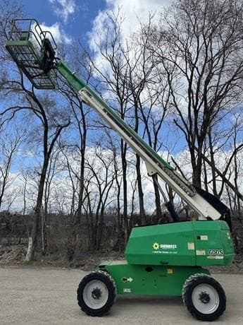 2015 JLG 600S image 1