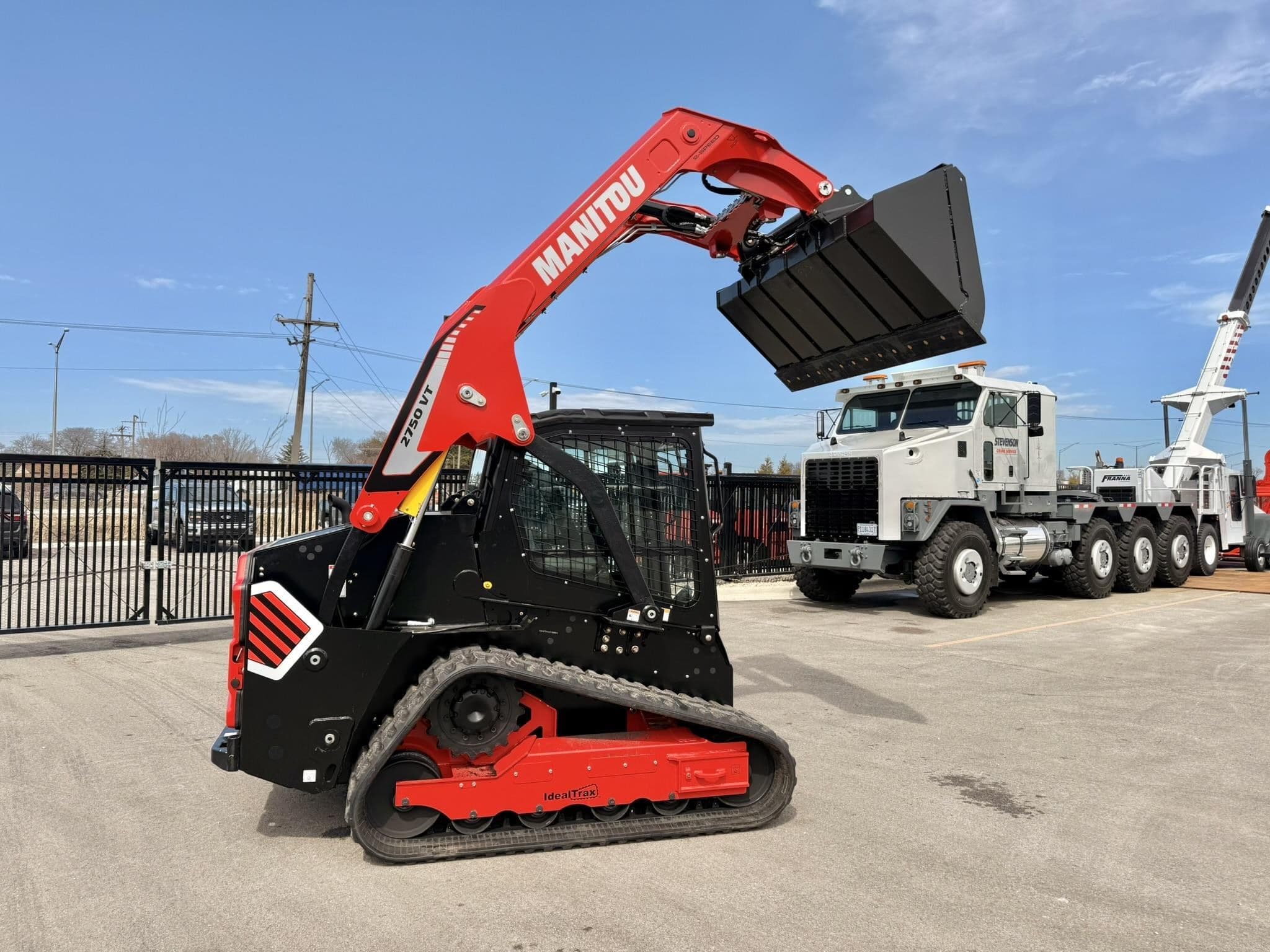 2025 MANITOU 2750VT image 11