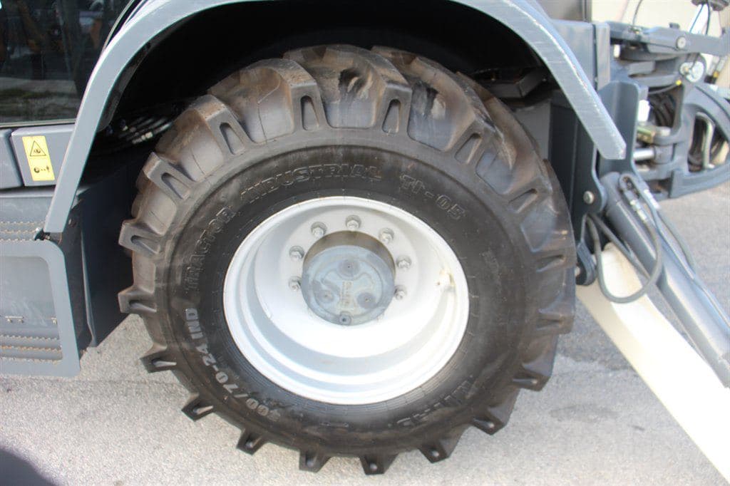2016 Terex TLN830 image 26