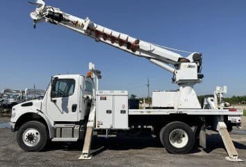 2020 Freightliner M2-106 image 8