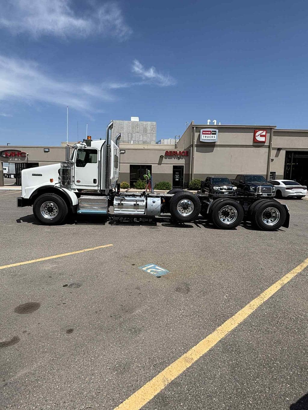 New 2027 KENWORTH T800 image 8