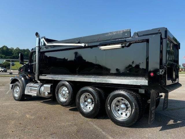 2021 Peterbilt 567 image 5