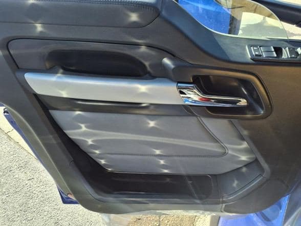 2025 Kenworth T880 image 21