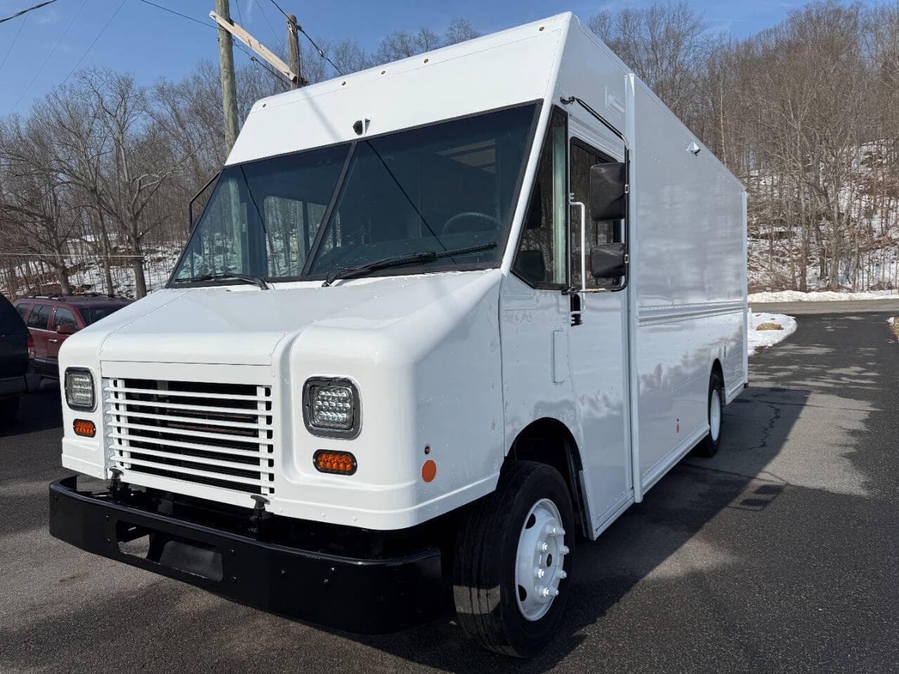 2021 Freightliner MT45 image 5