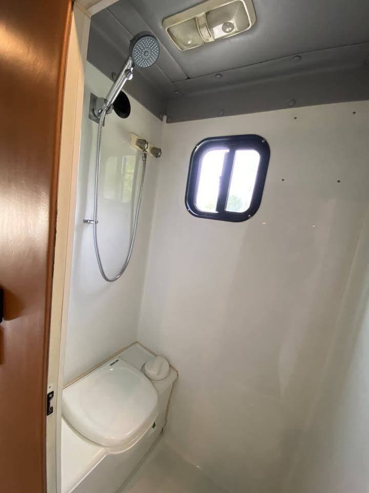 2022 Freightliner Cascadia image 19