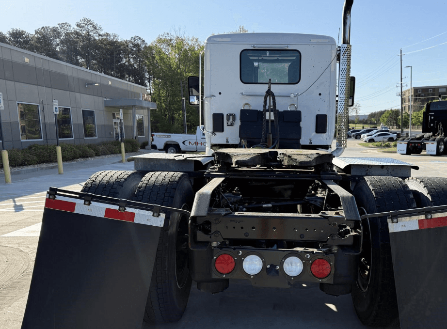 2020 Kenworth T880 image 4