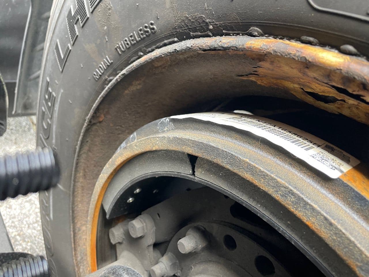 2020 Freightliner Cascadia 126 image 10