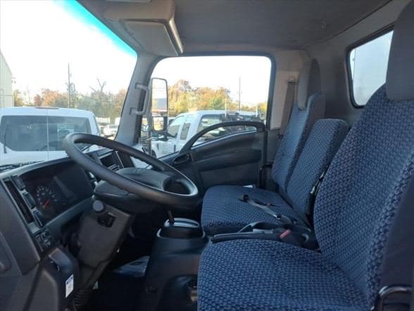 2024 Isuzu NPR HD image 12