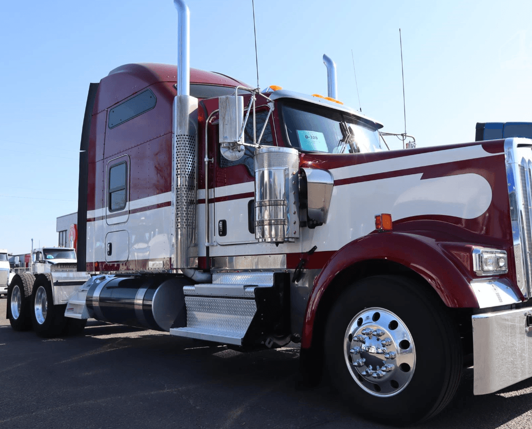 2020 Kenworth W9 Series image 2