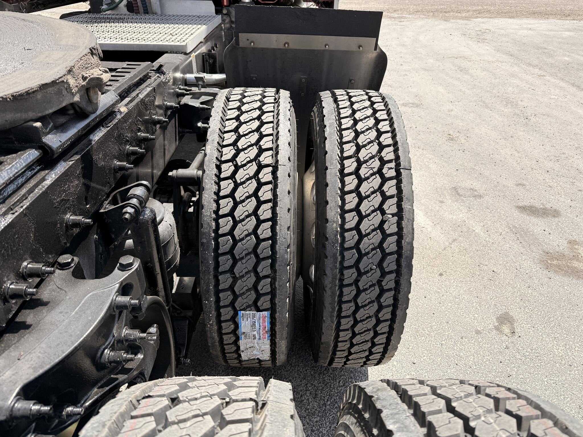 Used 2020 PETERBILT 389 Conventional - Sleeper Truck in Heyburn, ID image 50