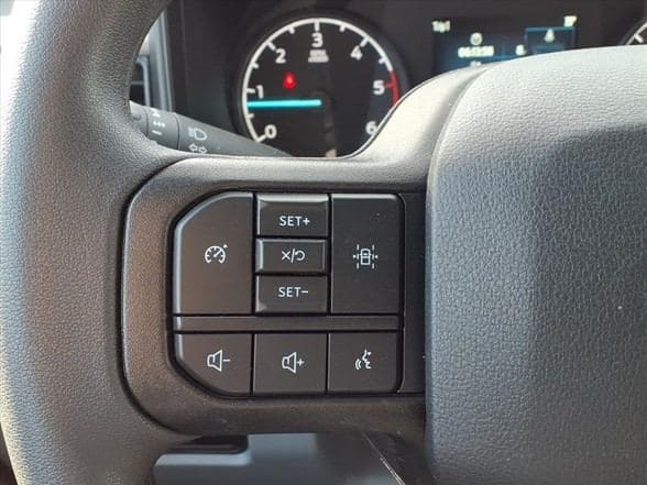 2026 Ford F550 SD XL image 17