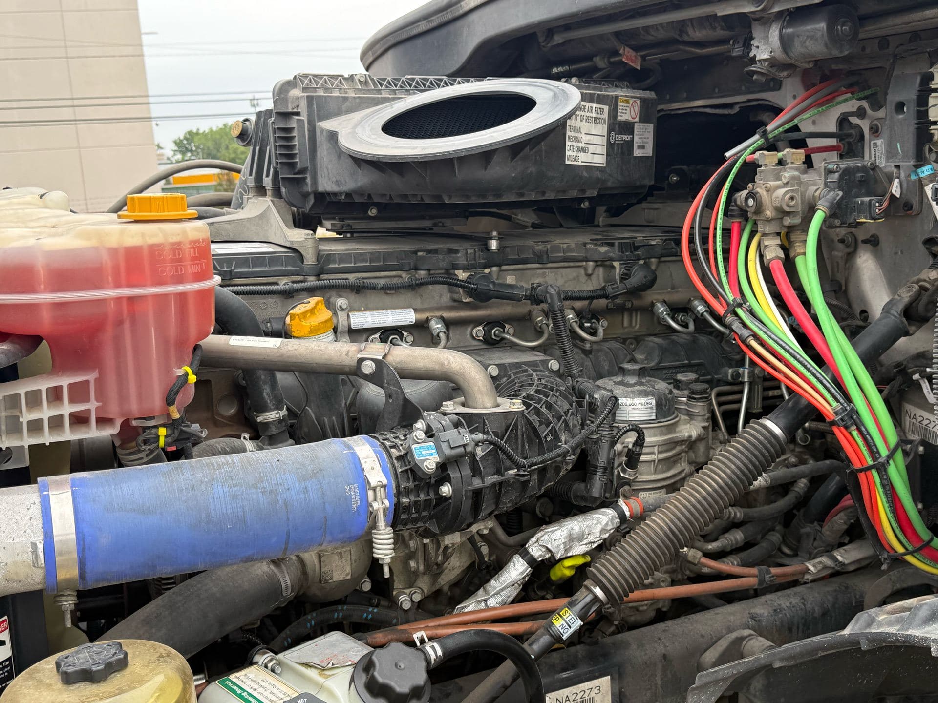2022 Freightliner - 386k - 12,500 Hours - 455 HP image 10