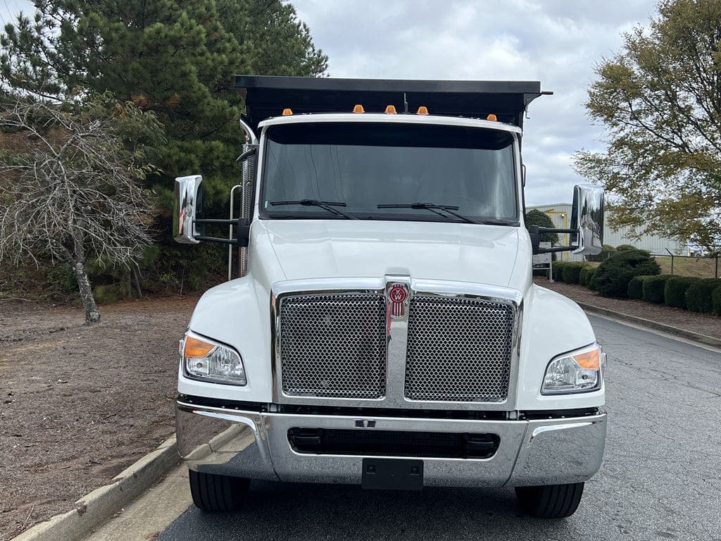 New 2026 KENWORTH T280 image 9