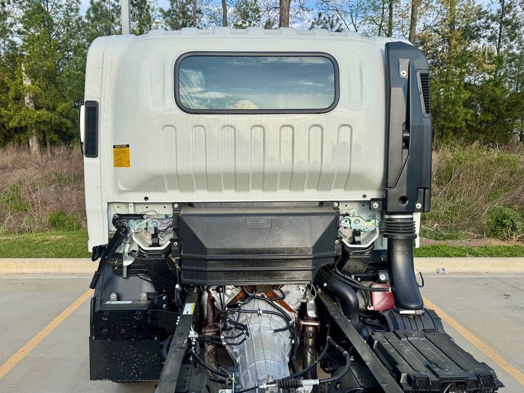 New 2026 ISUZU NPR-HD image 5