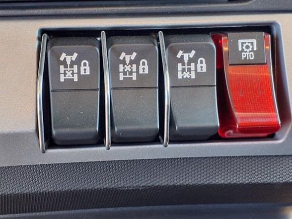 2025 Kenworth T880 image 22